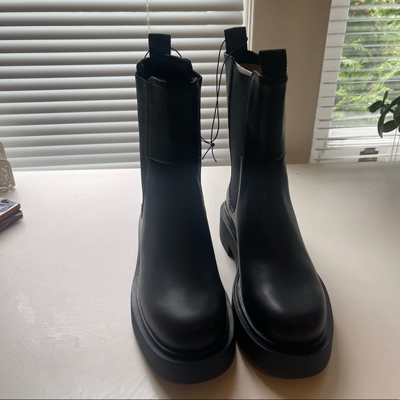 Brand New Chelsea Boots - Picture 7 of 9